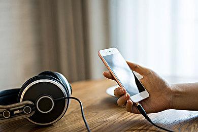 一契维系万世 一剑梦回千秋 《霸剑霄云录》回归经典武侠神幻RPG